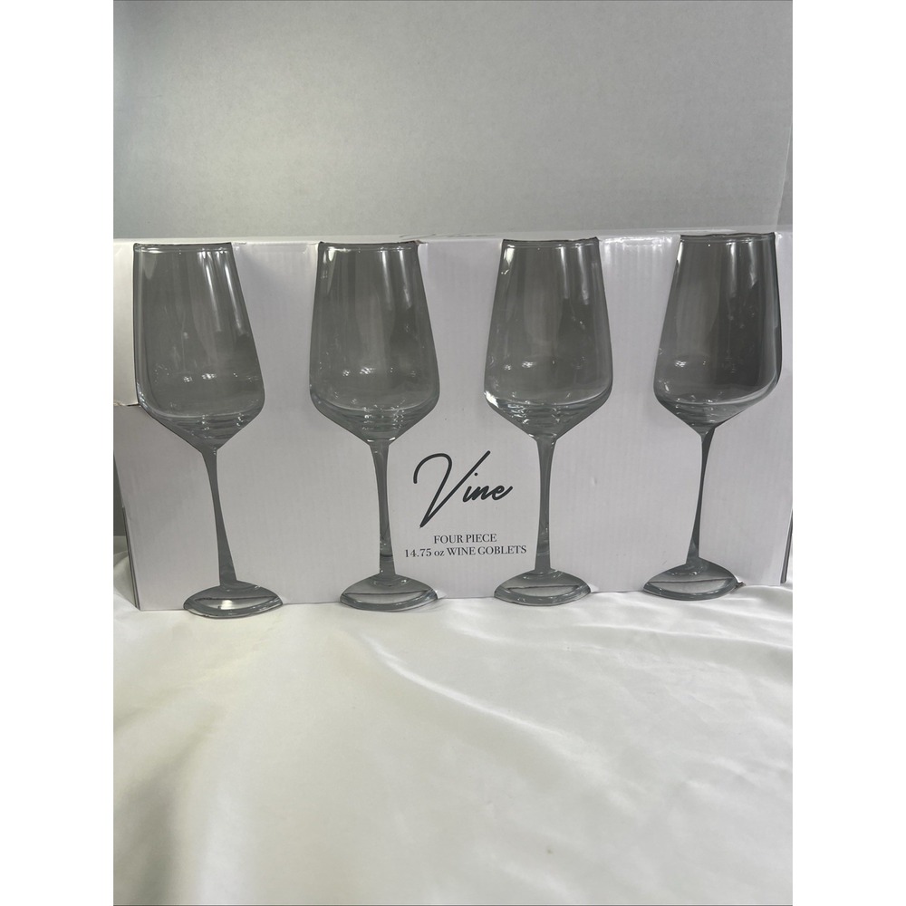 Vine Four Piece Wine Goblets 14.75‎ Oz Circle Wear New